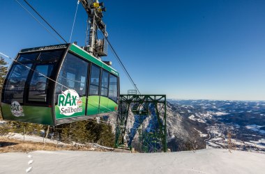 Die Raxseilbahn - ohne Anstrengung auf das alpine Hochplateau, © Raxalpen-Touristik Die Raxseilbahn - ohne Anstrengung auf das alpine Hochplateau, © Raxalpen-Touristik