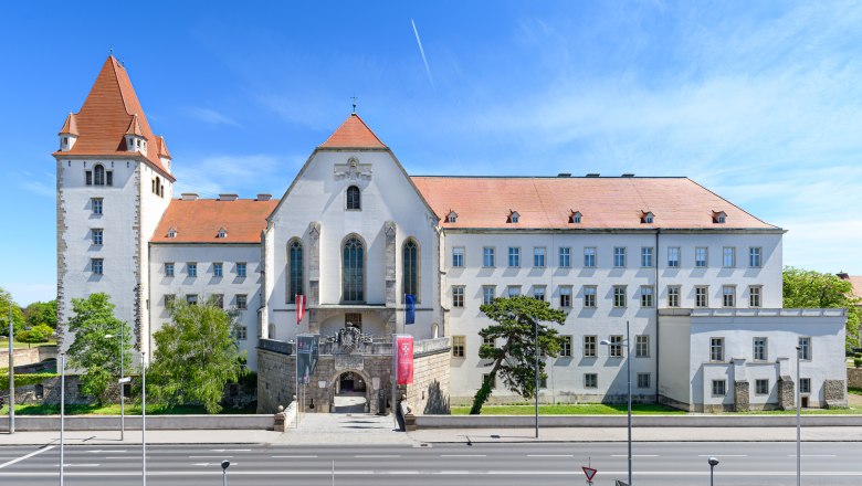 Militärakademie Wiener Neustadt, © Wiener Alpen/Schubert