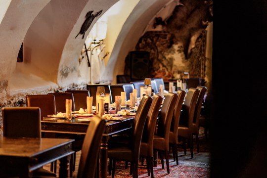 Eines der gemütlichsten Lokale in Wiener Neustadt, © Wiener Alpen/Kremsl Eines der gemütlichsten Lokale in Wiener Neustadt, © Wiener Alpen/Kremsl