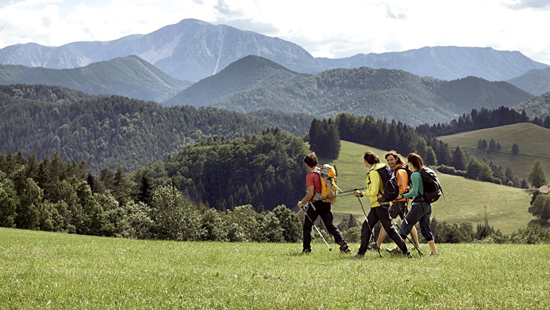 Aussichtsreich Wandern im Schneebergland, © Wiener Alpen, Florian Lierzer Aussichtsreich Wandern im Schneebergland, © Wiener Alpen, Florian Lierzer