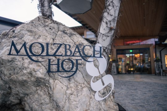 Schauplatz: Naturhotel-Molzbachhof in Kirchberg am Wechsel, © Wiener Alpen/Martin Fülöp Schauplatz: Naturhotel-Molzbachhof in Kirchberg am Wechsel, © Wiener Alpen/Martin Fülöp