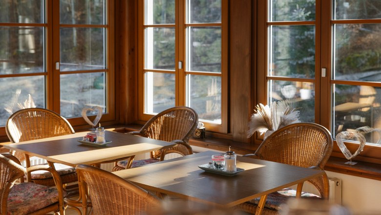 Ambiente in der Dorfpension Mariahilfberg, © Wiener Alpen/Sophie Menegaldo Ambiente in der Dorfpension Mariahilfberg, © Wiener Alpen/Sophie Menegaldo