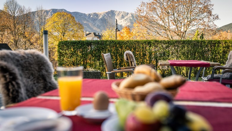 Hotel Schneeberghof, © Wiener Alpen/Martin Fülöp Hotel Schneeberghof, © Wiener Alpen/Martin Fülöp