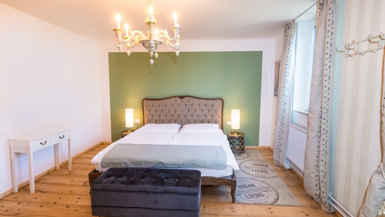 Schlafzimmer, © Dorelies Hofer Schlafzimmer, © Dorelies Hofer