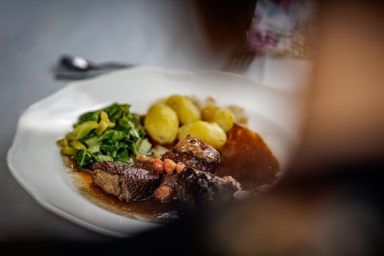 Ein mehrgängiges regionales Menü erwartete die Gäste, © Wiener Alpen/Christian Kremsl Ein mehrgängiges regionales Menü erwartete die Gäste, © Wiener Alpen/Christian Kremsl