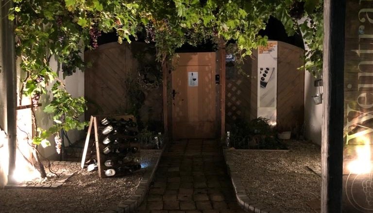 Eingang Weinlokal, © Andrea Pesau Eingang Weinlokal Willendorf