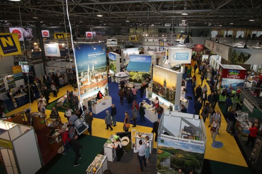 Auf der Messe einen Überblick verschaffen, © Wiener Alpen Auf der Messe einen Überblick verschaffen, © Wiener Alpen