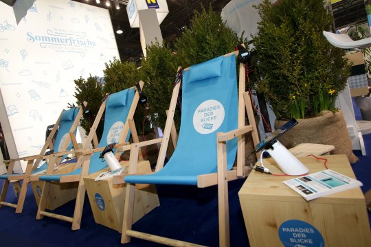 Liegestühle zum sommerfrischen Entspannen, © Wiener Alpen Liegestühle zum sommerfrischen Entspannen, © Wiener Alpen