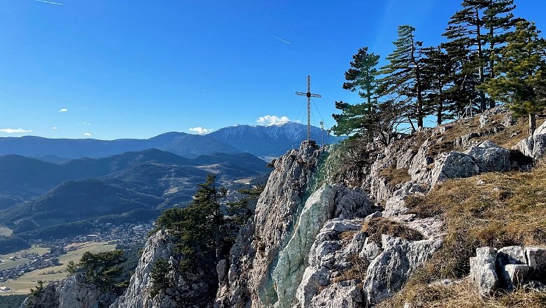 Hohe Wand bei der Eichert-Hütte (Winter), © Wiener Alpen/Lechner Hohe Wand bei der Eichert-Hütte (Winter), © Wiener Alpen/Lechner