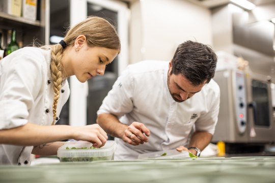 Viel Feines für den Gaumen, © Wiener Alpen/Martin Fülöp Viel Feines für den Gaumen, © Wiener Alpen/Martin Fülöp