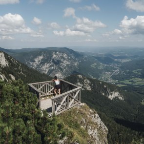 Frühlingsauftakt Wandern , © Niederösterreich Werbung/Ian Ehm Frühlingsauftakt Wandern , © Niederösterreich Werbung/Ian Ehm