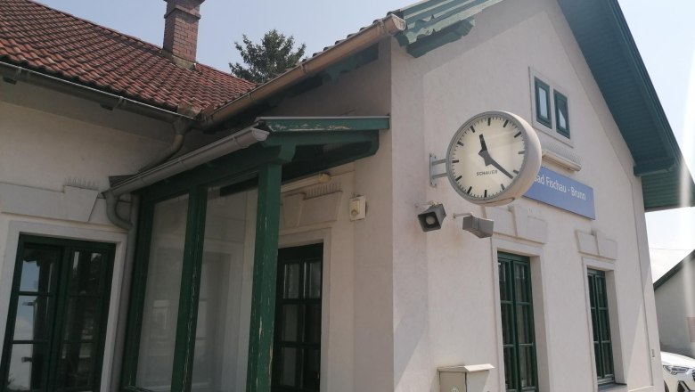 Bahnhof Bad Fischau-Brunn, © Wiener Alpen Bahnhof Bad Fischau-Brunn, © Wiener Alpen