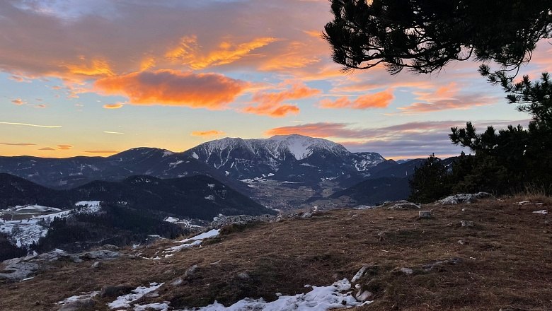 Schneebergblick vom Gländ, © Wiener Alpen/Lechner Schneebergblick vom Gländ, © Wiener Alpen/Lechner