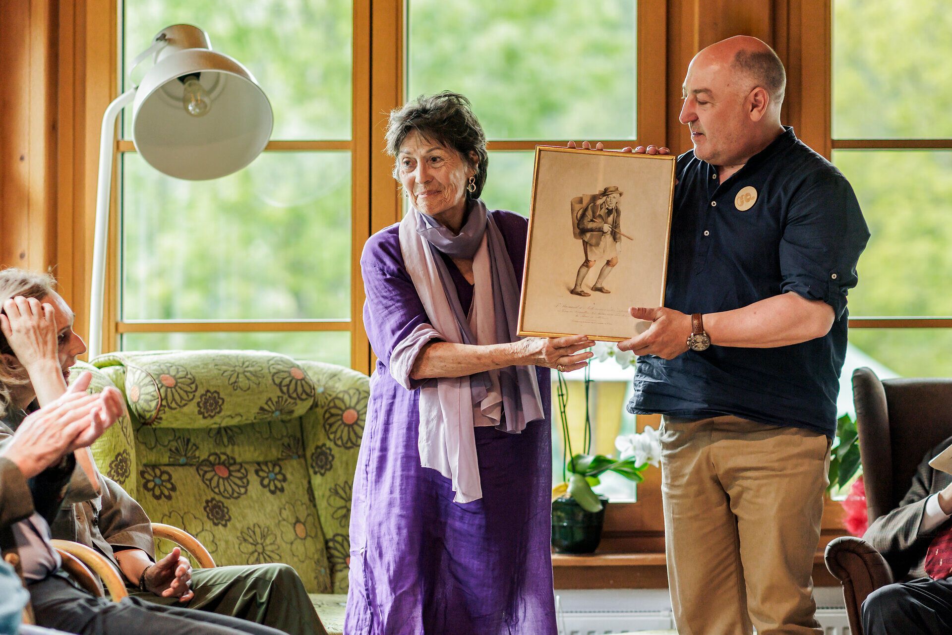 Kulinarik-Veranstaltung Gedanken-Gänge in der Dorfpension Mariahilfberg in Gutenstein. Inspirierender Gedankenaustausch trifft auf gutes Essen. Mit Präsidentin der Raimundgesellschaft Dany Sigel und Festpiel-Star Rzudi Roubinek