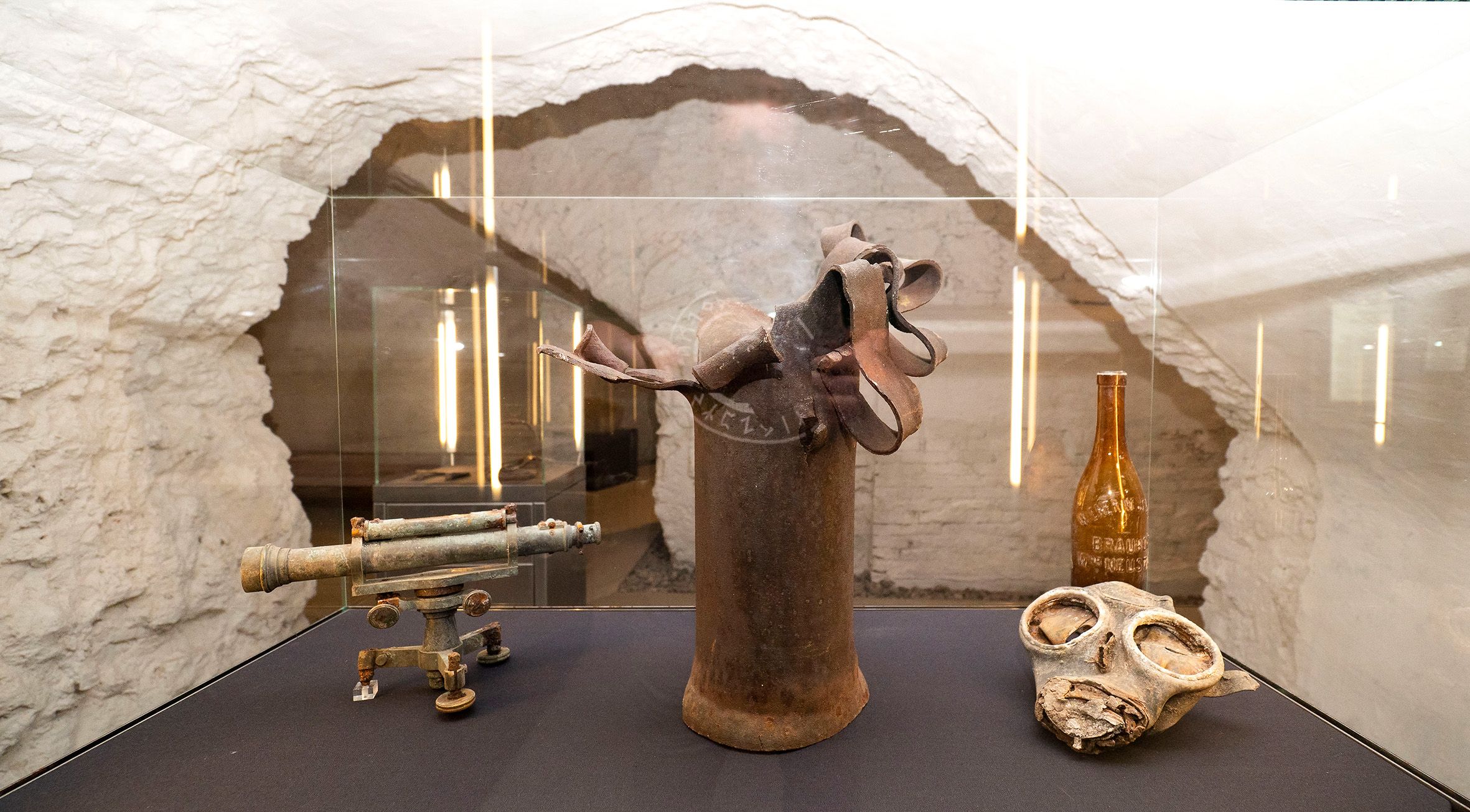 Exponate der Dauerausstellung in den Kasematten