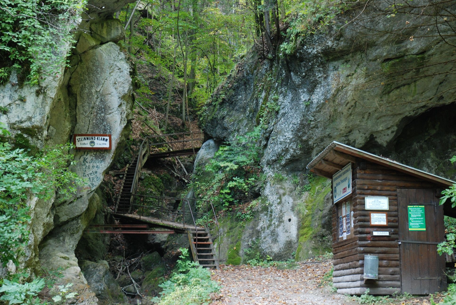 Entrance to the gorge