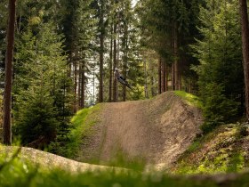 Jumpline, &copy; Wexl Trails