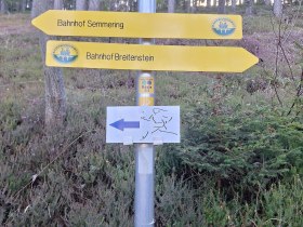 Beschilderung mit Bahnwanderweg Logo, © TVB Semmering-Rax-Schneeberg