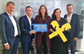 Dir. Johann Sperhansl, Christian Kager, GF Mariella Klement-Kapeller, Lisa Kornfell, Dir. Hannes Wedl, &copy; Wiener Alpen