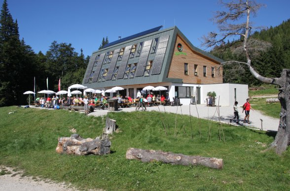 Vynikajúce: Naturfreundehaus Knofeleben, © Wiener Alpen, Bene Croy
