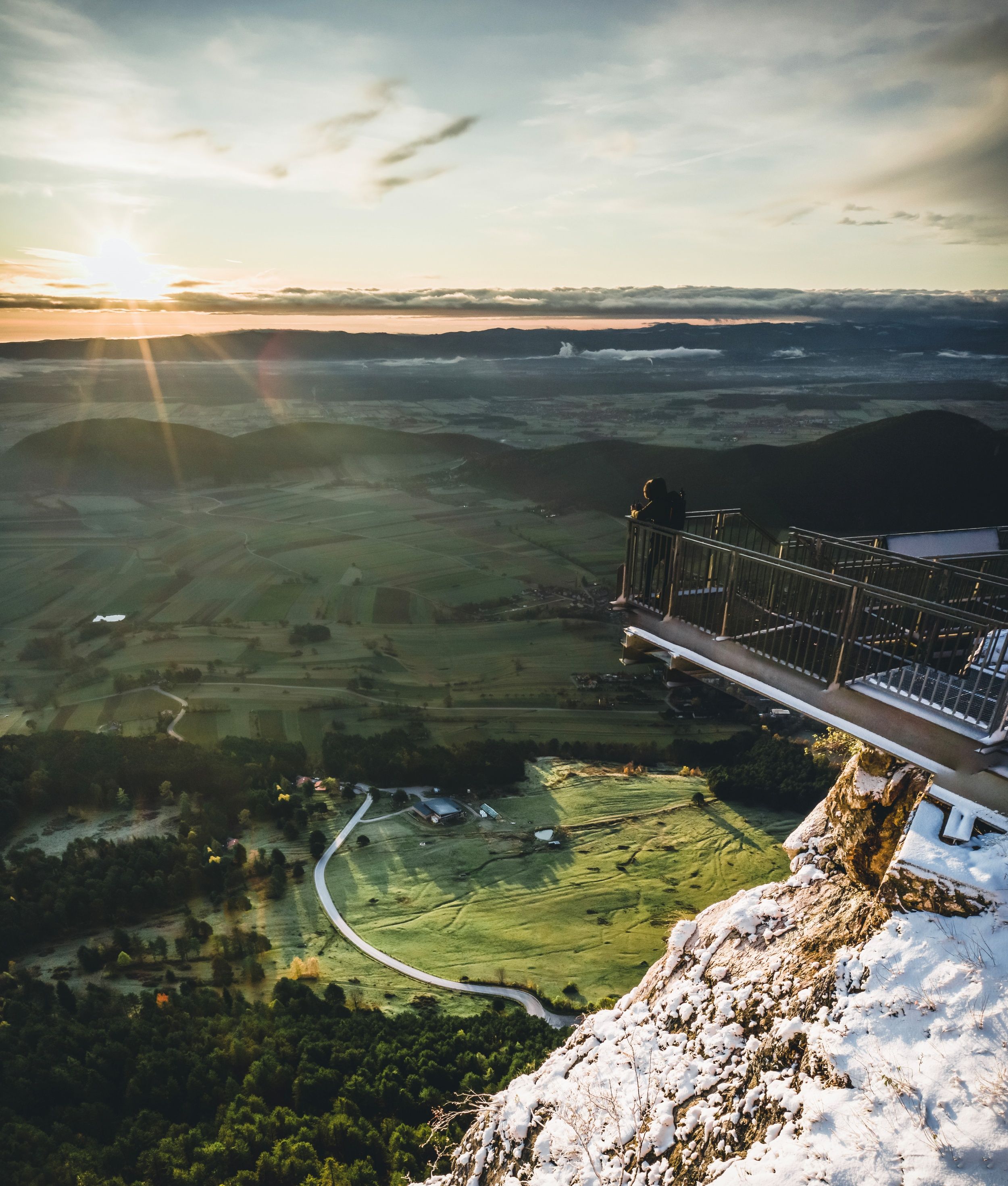 Skywalk weite Aussicht über das Wiener Becken bis zur Buckligen Welt & Wechselland