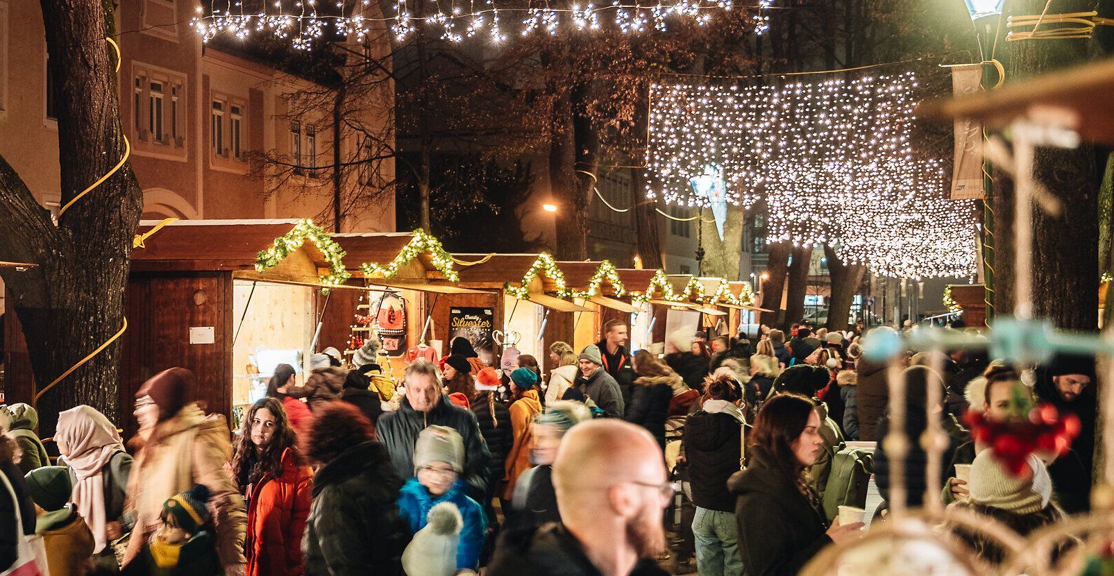 Advent Beethovenallee © Busy Shutters