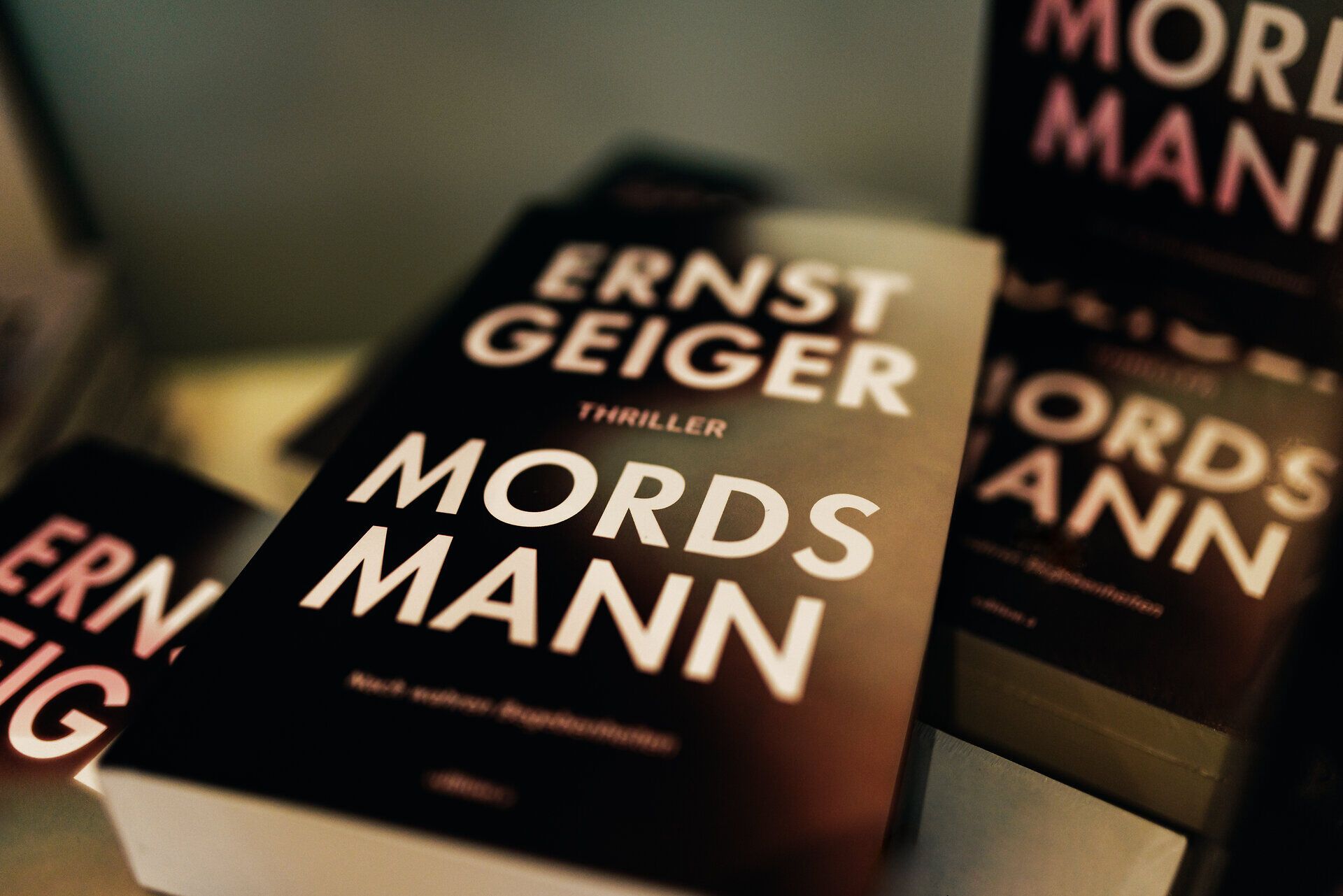 Kulinarik-Veranstaltung Gedanken-Gänge im Hotel Schneeberghof mit Hofrat Dr. Ernst Geiger. Krimi-Abend mit kulinarische Hochgenüsse.