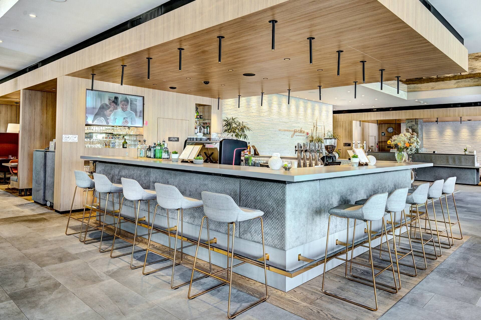 Bar & Restaurant-Bereich