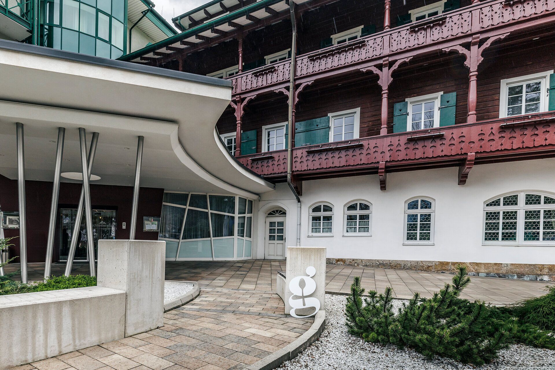 Kulinarik-Veranstaltung Gedanken-Gänge im Hotel Schneeberghof mit Hofrat Dr. Ernst Geiger. Krimi-Abend mit kulinarische Hochgenüsse.