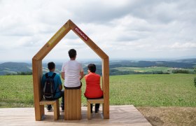 Das Dach der Welt am Hutwisch in der Bucklige Welt, © Wiener Alpen