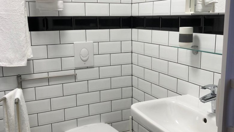 Bathroom, &copy; Pension zum Spitz