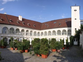 Schloss Katzelsdorf, © ©Steindy, CC BY-SA 3.0 AT