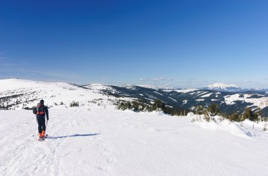 Po sjezdovkách na vrchol – jako tady na kopci Hochwechsel, © Wiener Alpen / Preusser