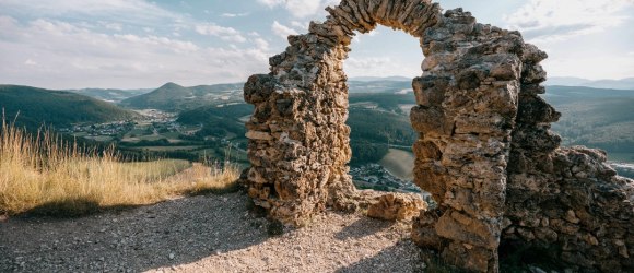 Ruine Türkensturz, © Wiener Alpen, Roman Königshofer