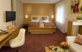 Gem&uuml;tliche Zimmer im Vitalzeit Hotel Weber, &copy; Hotel Weber, Ulrike Korntheuer