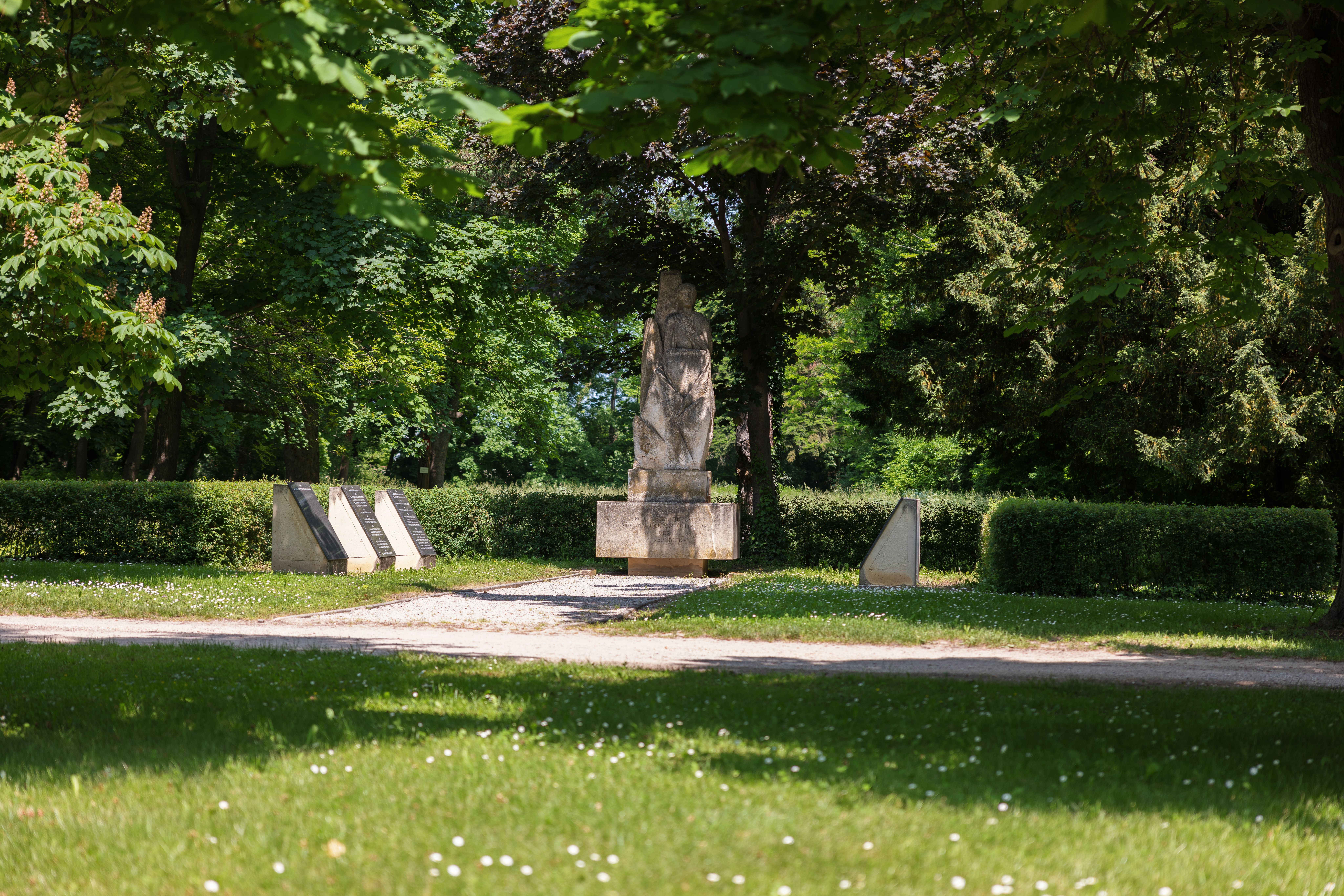 Monument im Akademiepark 