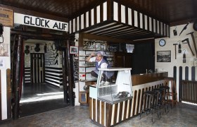 Frau Franzi, &copy; Wiener Alpen, Bene Croy