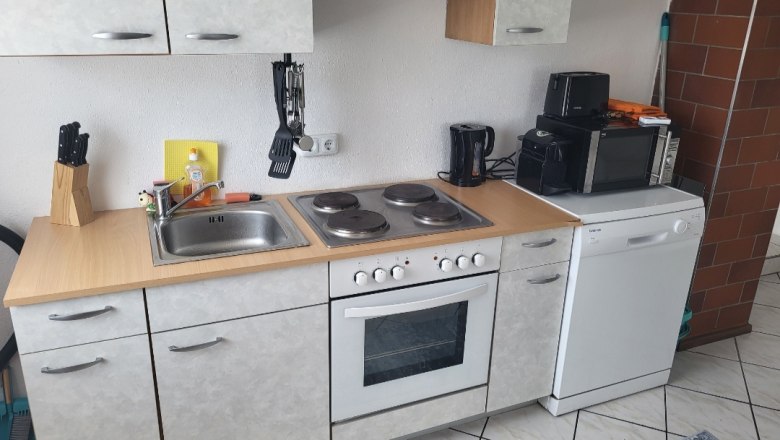 Apartment Kathi kitchenette, &copy; Leo-Hof/Sandra Reinisch