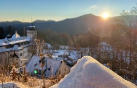 Servitenkloster Mariahilfberg , &copy; Wiener Alpen/Lechner