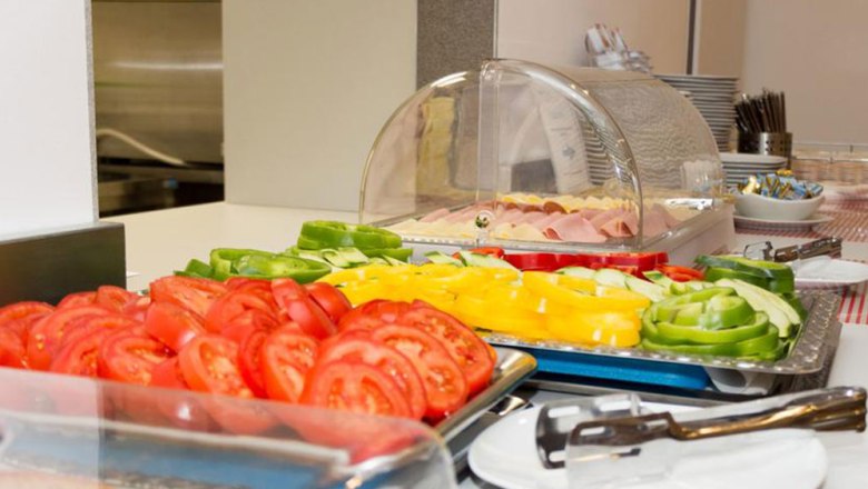 Breakfast buffet, &copy; Winrooms Betriebs GmbH