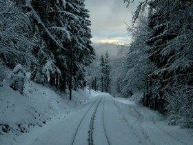 Wandern im Winter zur Hengsth&uuml;tte, &copy; Wiener Alpen in Nieder&ouml;sterreich - Schneeberg Hohe Wand