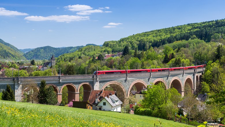 Viadukt Payerbach na železniční trati Semmering, © Wiener Alpen/Franz Zwickl