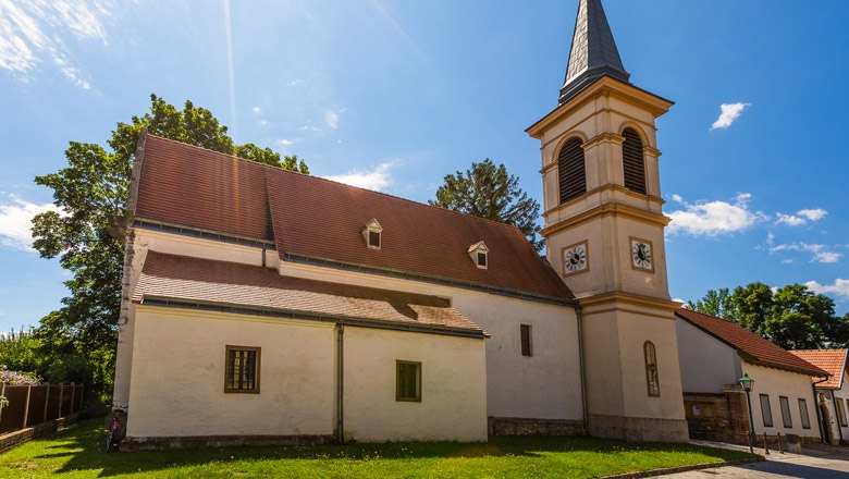 Die Kirche in Winzendorf, © Wiener Alpen, Christian Kremsl