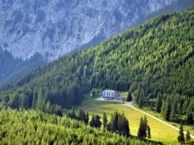 Naturfreundehaus Knofeleben, &copy; &copy;Naturfreundehaus Knofeleben, Foto: G&uuml;nter Zottl
